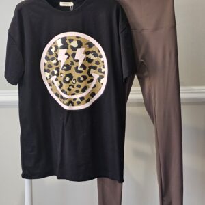 Leopard smiley tee